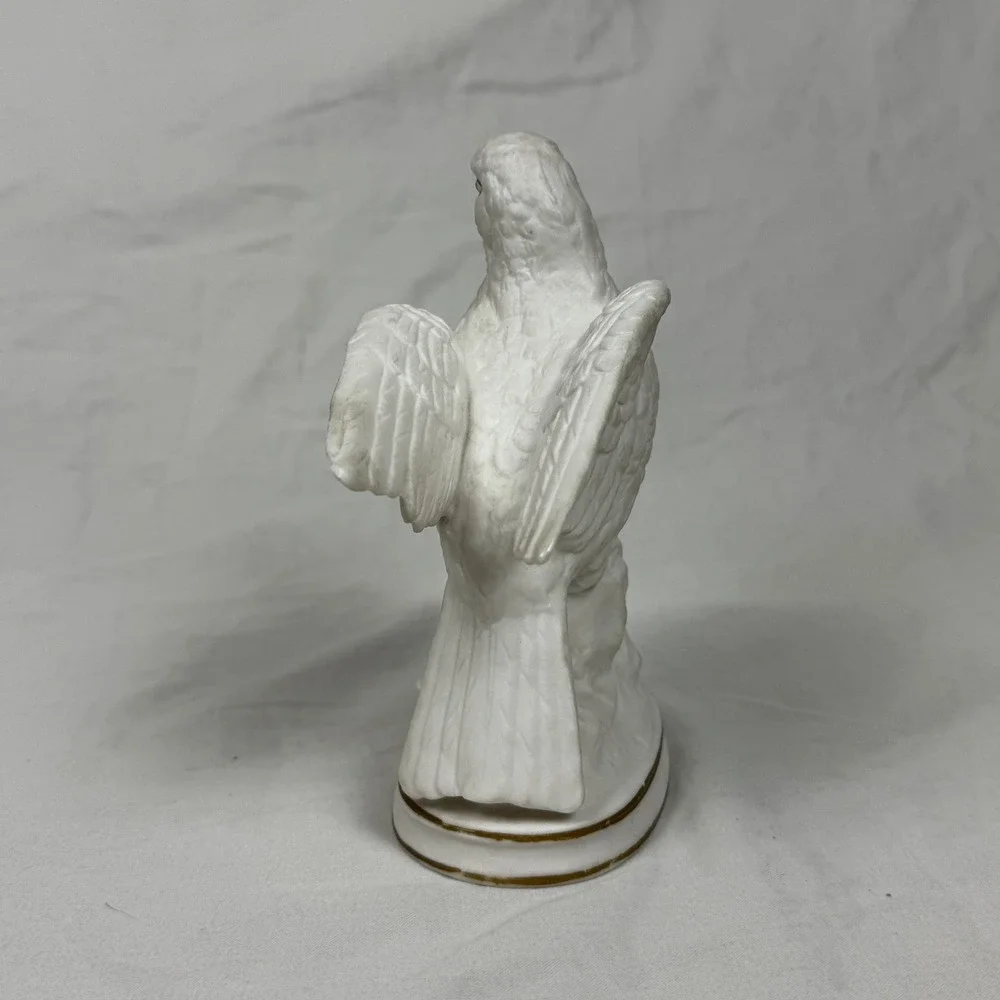Vintage Enesco Bisque Porcelain White Bird Figurines Pair Doves Pigeons Japan